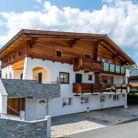 Apartment Near The Hahnenkamm Cable Car Kitzbühel Buitenkant foto