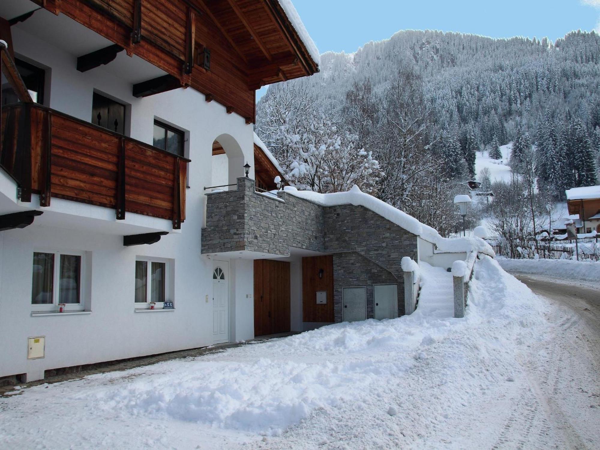 Apartment Near The Hahnenkamm Cable Car Kitzbühel Buitenkant foto
